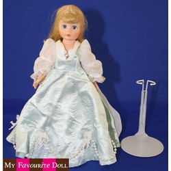 Stands - Mdm Alexander