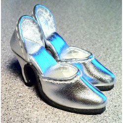 Easy To Wear Tyler Shoes Silver