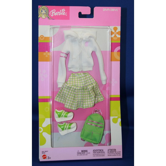 My Favourite Doll Barbie Diva Drive Fashion B8258