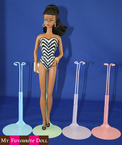 stand barbie